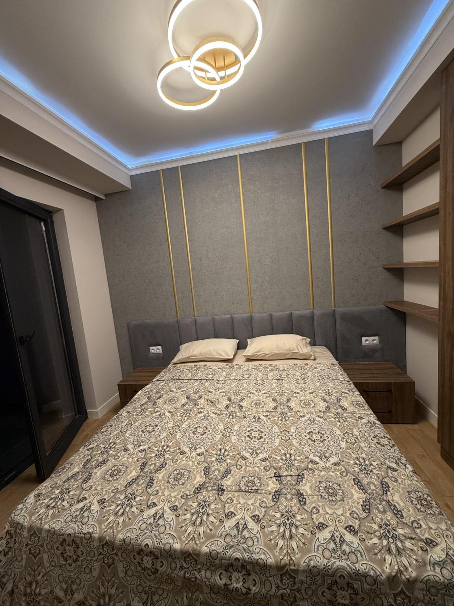 Tbilisi Hilton Apartment Exterior foto
